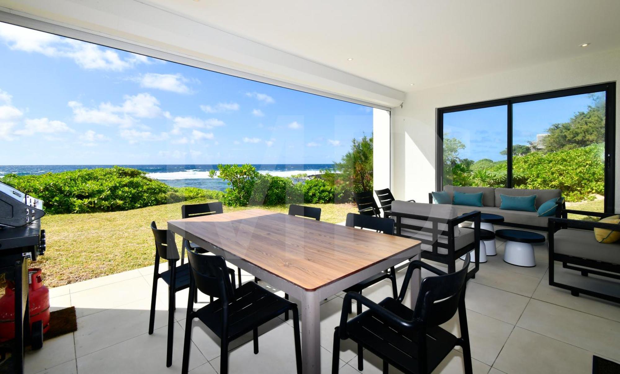 White&Blue Beachfront Luxury Poste Lafayette Extérieur photo