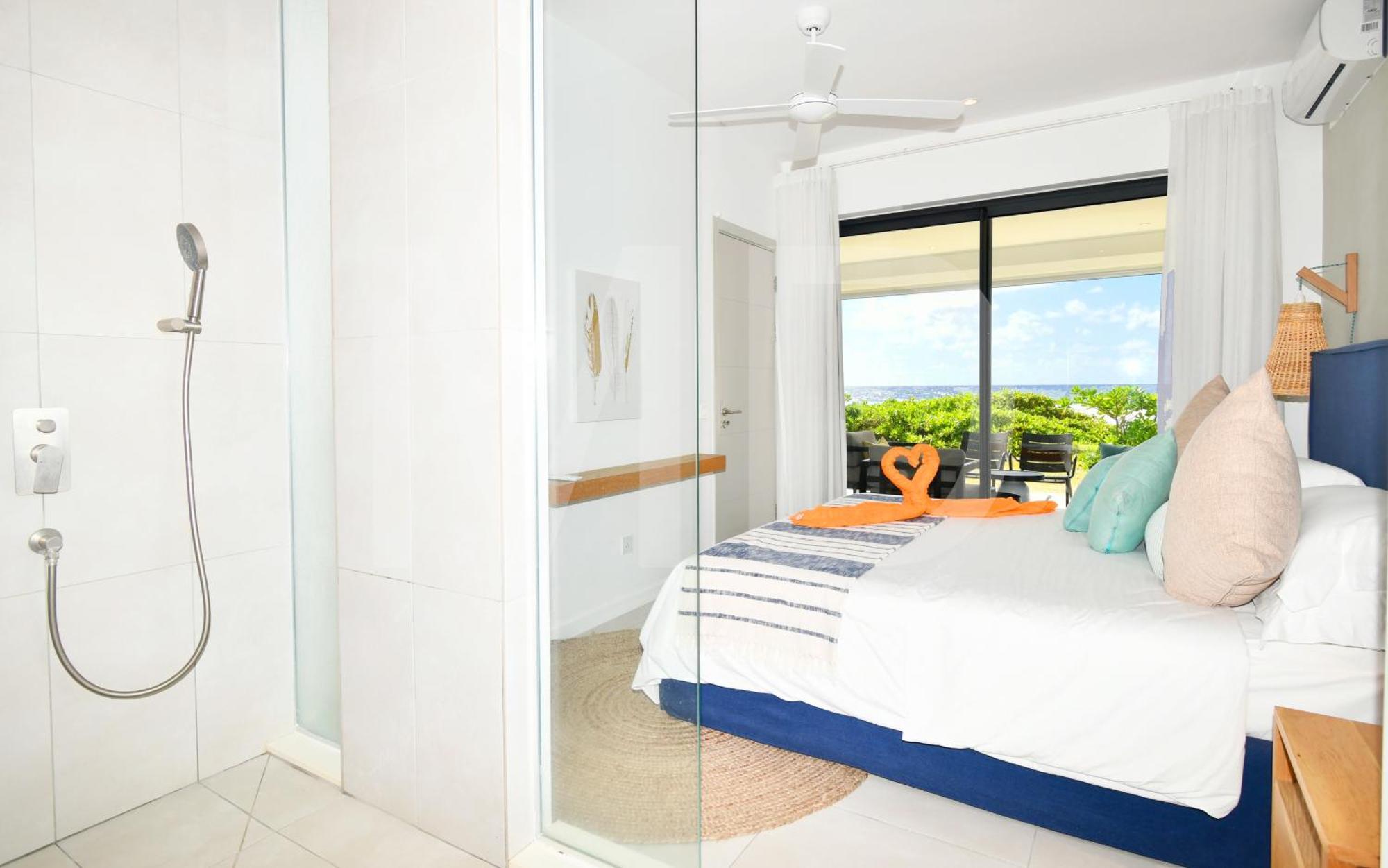 White&Blue Beachfront Luxury Poste Lafayette Extérieur photo
